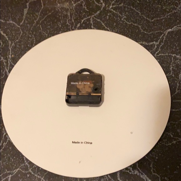 Clock - Picture 2 of 3